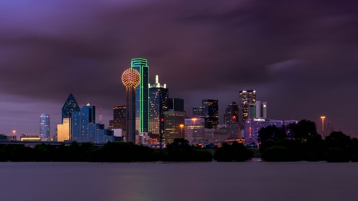 Dallas skyline at dusk with Reunion Tower