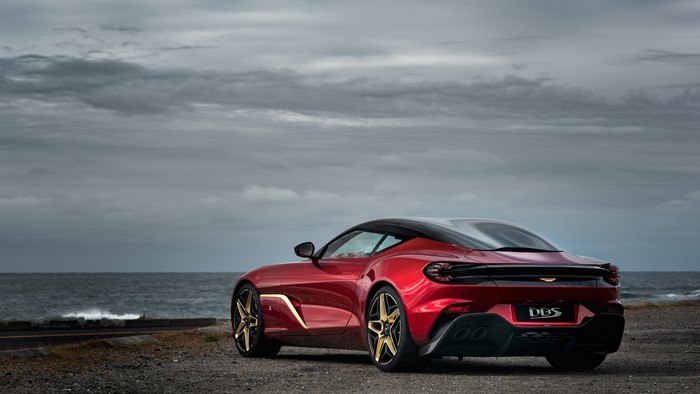 Aston Martin DBS Zagato Coupe 4K