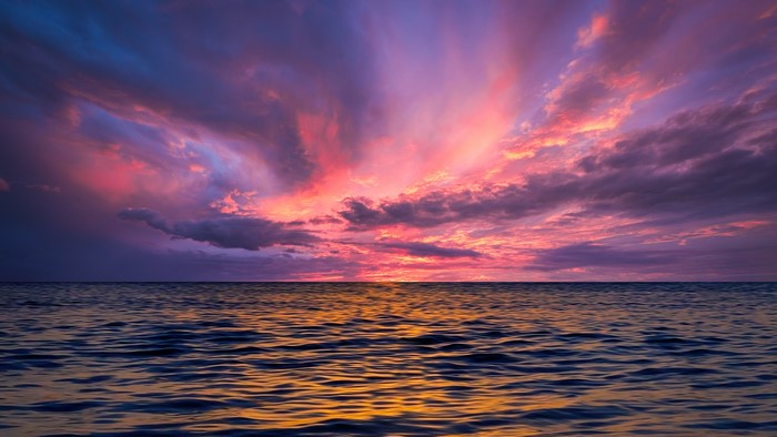 4K Sunset Over Ocean
