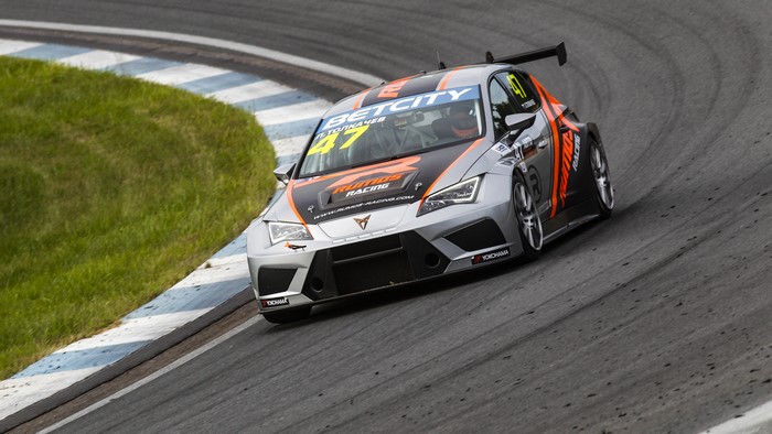 47 "BETCITY" Racing Car on Track