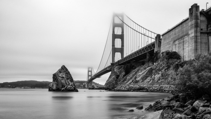 Golden Gate Bridge in Fog