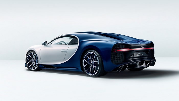 Bugatti Chiron rear view