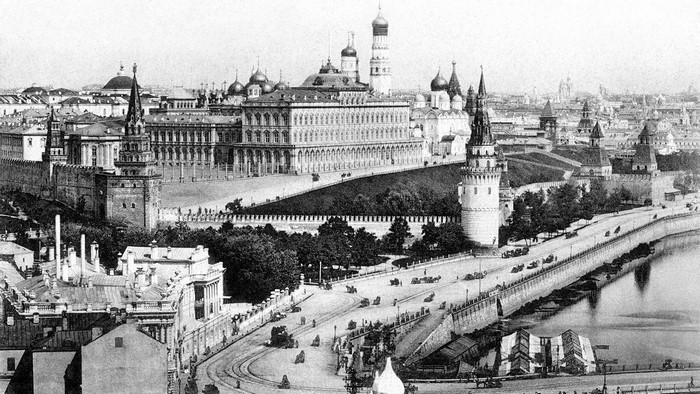 Moscow Kremlin and Stone Bridge, 19th Century