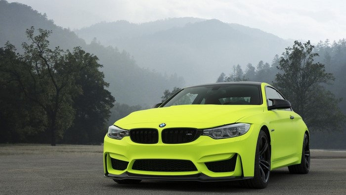 BMW M4 Coupe in Neon Yellow