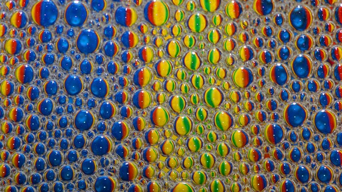 Colorful Bubbles with Rainbow Reflections
