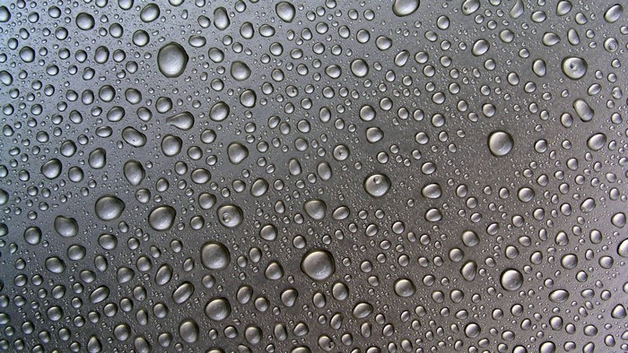 Water Drops on a Metallic Surface