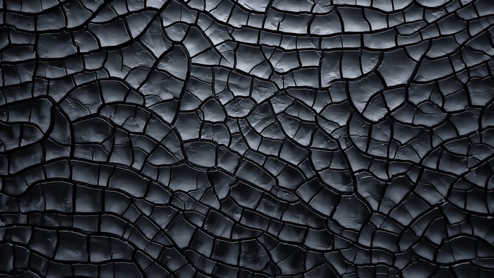 Cracked Black Texture 4K