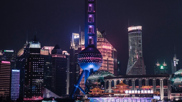 Shanghai skyline with Oriental Pearl Tower at night