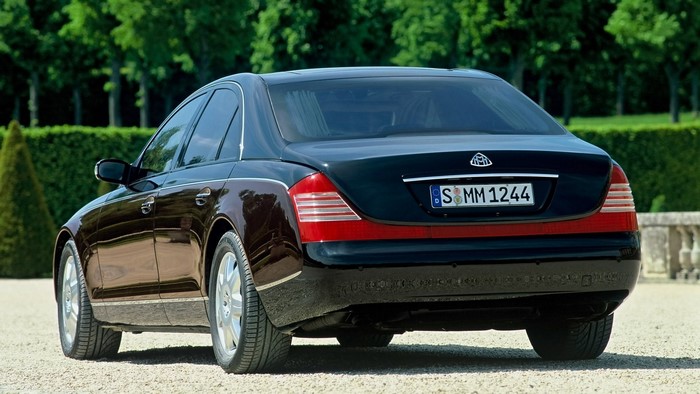 Maybach 57S Sedan
