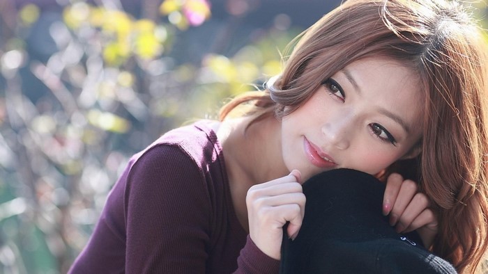 Asian model with brown hair