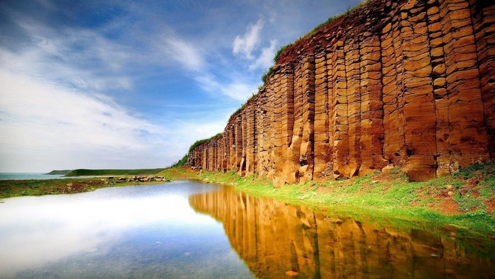 Basalt columns by the water