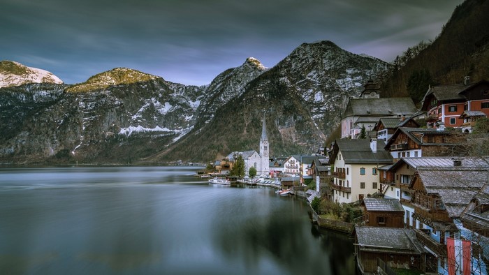 Hallstatt village on Hallstatter See lake with mountains