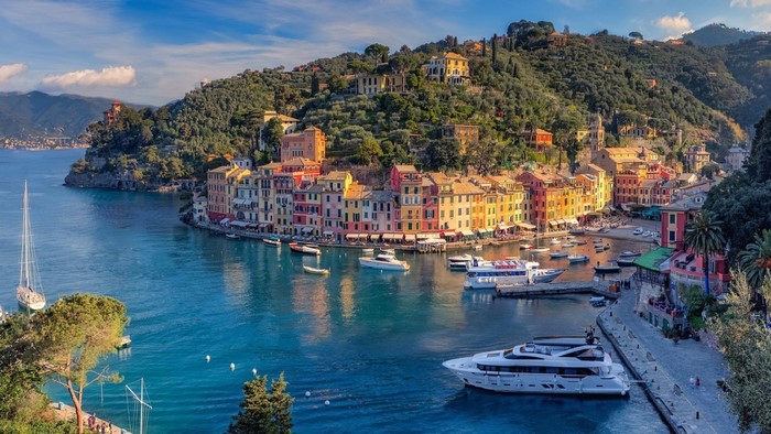 Portofino, Italy coast with colorful buildings and boats