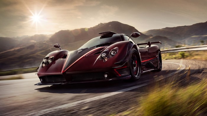 Pagani Zonda R driving on a mountain road