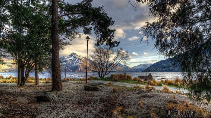 Lake Wakatipu with snow-capped mountains, Queenstown, New Zealand