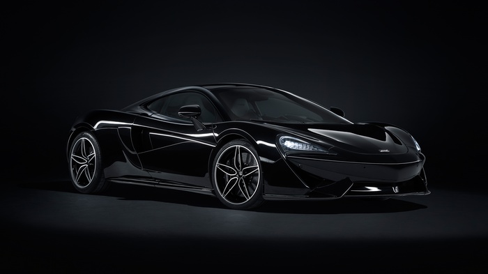 Black McLaren 570GT MSO Black Collection 4K
