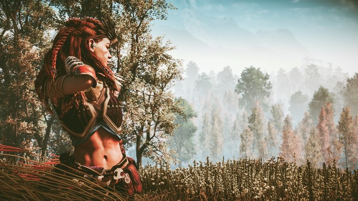 Aloy from Horizon Zero Dawn in a forest