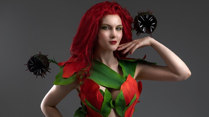 Poison Ivy from Injustice 2 Cosplay