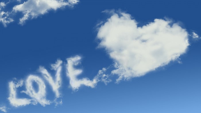 4K Love Clouds