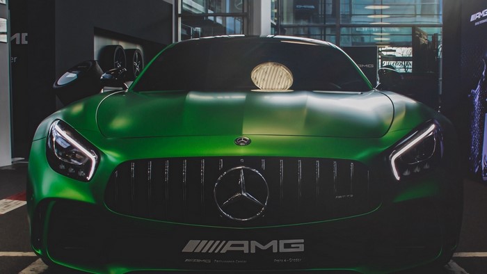Green Mercedes-AMG GT S