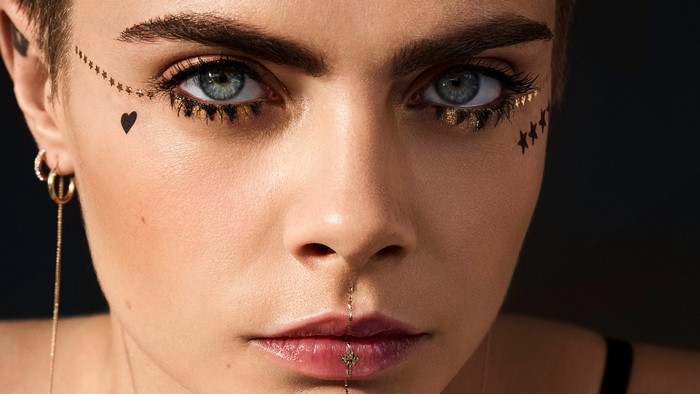 Cara Delevingne with face jewelry