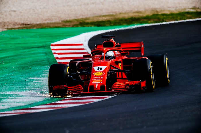 Ferrari SF71H Formula 1 car racing