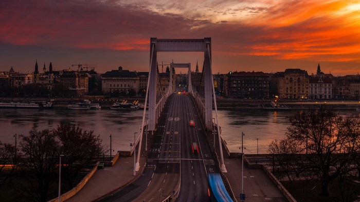 Elizabeth Bridge over Danube River at sunset, Budapest