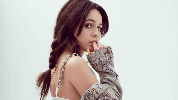 Bea Miller