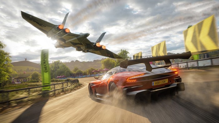 Forza Horizon 4 car and jet race
