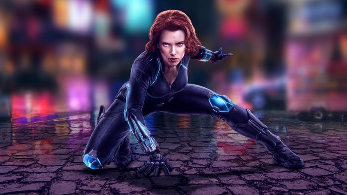Black Widow in a crouched pose