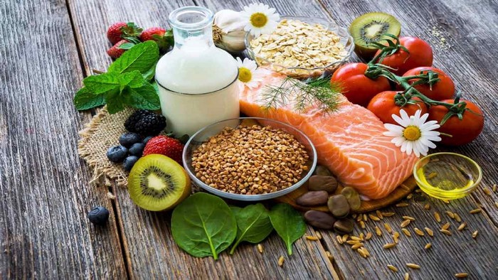 Healthy Foods: Salmon, Berries, Milk, Oats, Tomatoes, and Olive Oil