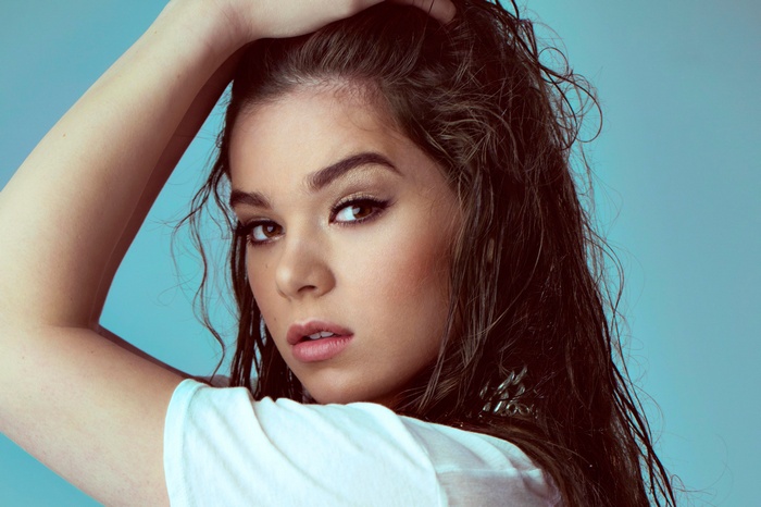 Hailee Steinfeld