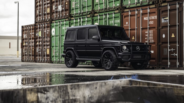 4K Black Mercedes-Benz G-Wagon