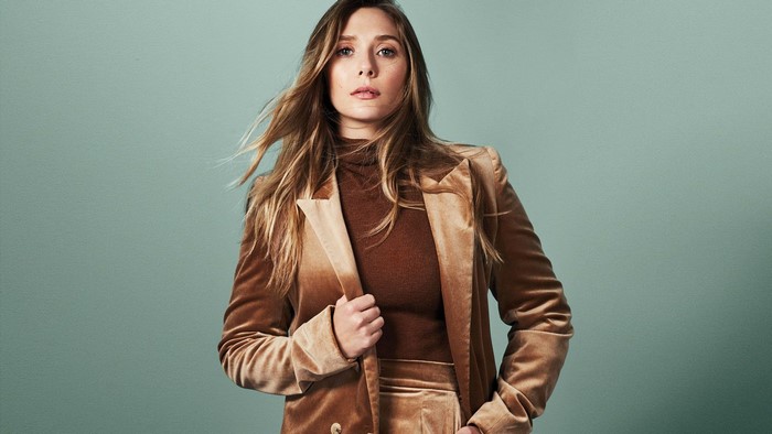 Elizabeth Olsen in a brown velvet suit