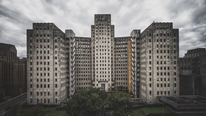 Abandoned hospital in New Orleans