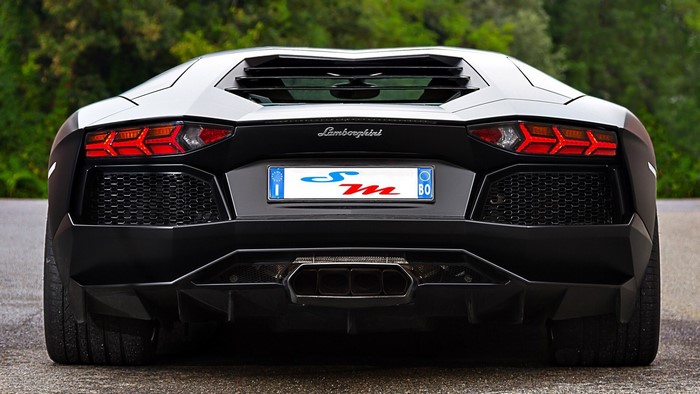 Lamborghini Aventador LP 700-4 rear view