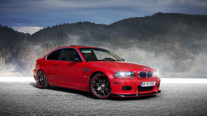 4K Red BMW M3 E46