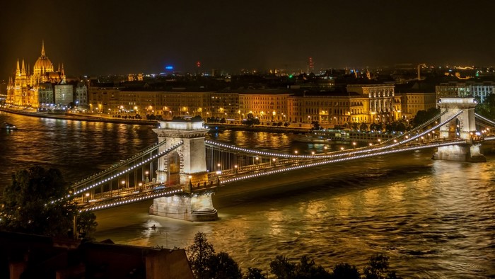 Chain Bridge and Parliament Building at Night in Budapest