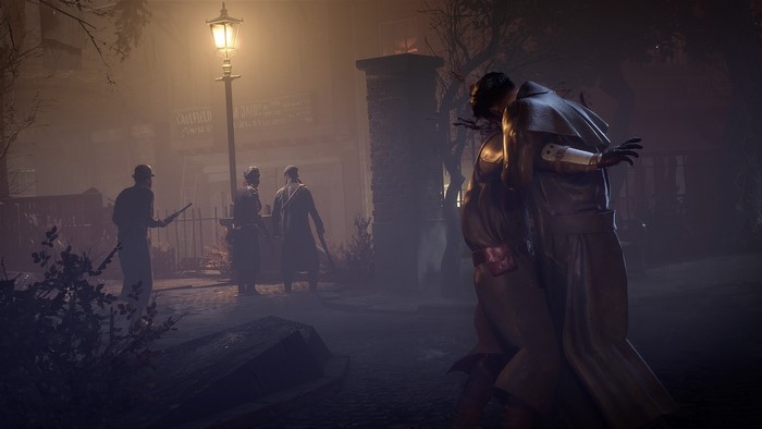 Vampyr characters in a foggy street