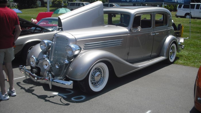 1934 Buick Sedan