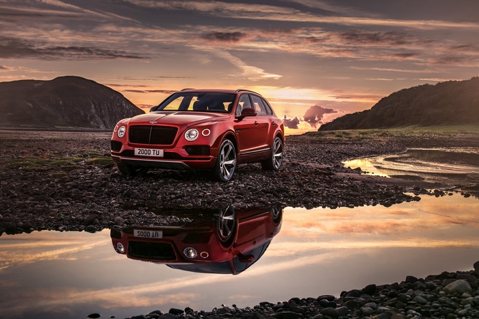 2018 Bentley Bentayga V8 Luxury SUV 4K