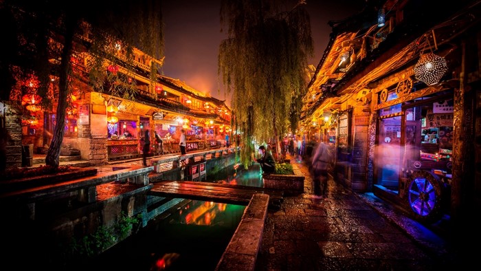 Night view of Lijiang Old Town, China