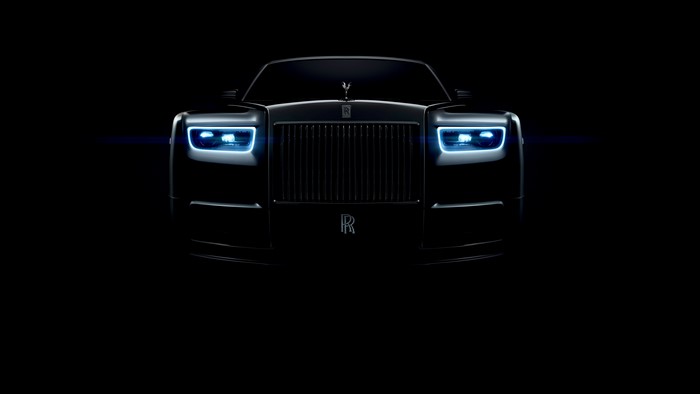 4K Rolls-Royce Phantom Front View