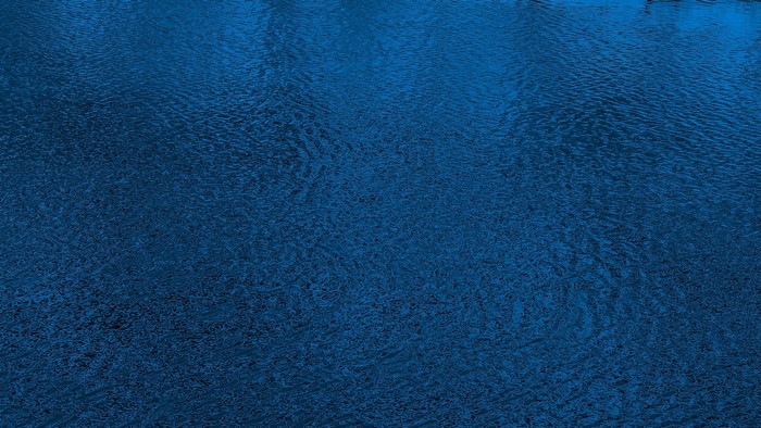 4K Water Surface