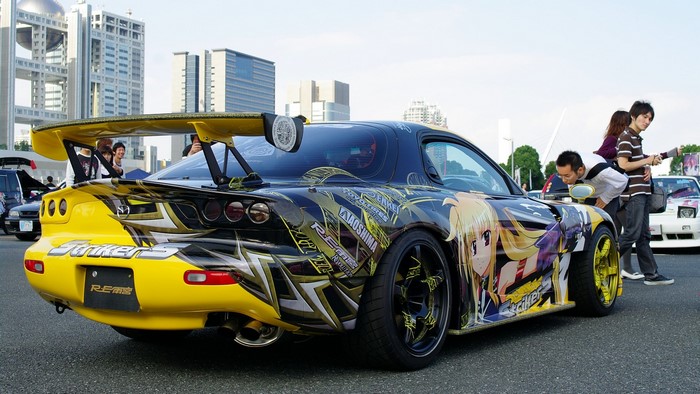 Mazda RX-7 with anime livery and large spoiler