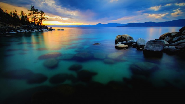 4K Scenery of a Lake at Sunset