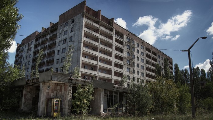 Abandoned apartment building in Pripyat