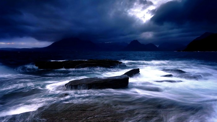 Stormy Ocean Waves Crashing on Rocks
