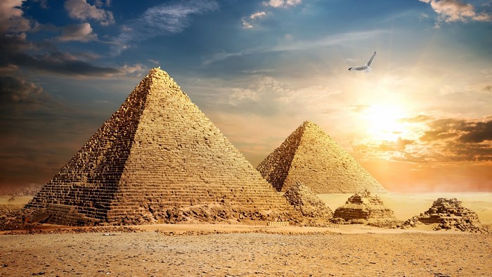 4K Pyramids of Giza in the Desert