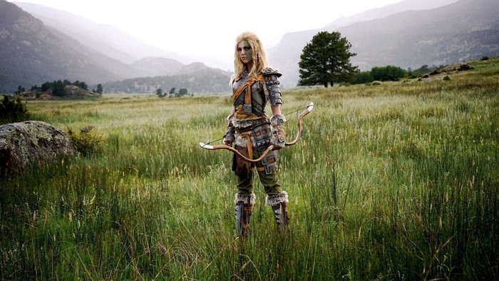 Cosplay of Mjoll the Lioness from Skyrim